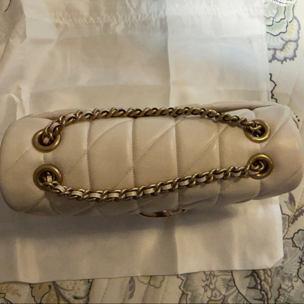 Coach Quilted Tabby 26 in Chalk with Brass hardware - Picture 14 of 14